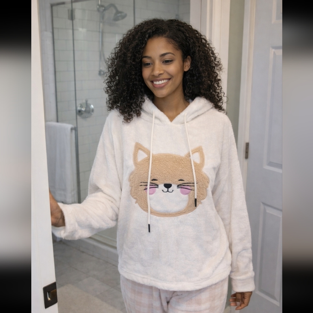 La Vien Rose White Cat Face Cozy Hoodie Size Medium